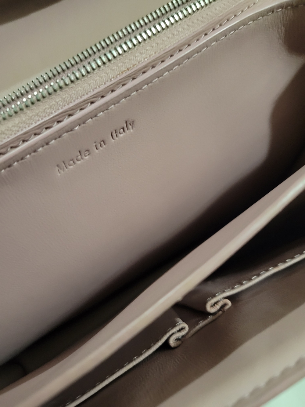 PROJECT PROJECT. Pink CELINE Leather  Crossbody Bag. Last Pictures Shows Flaws. - Picture 5 of 9
